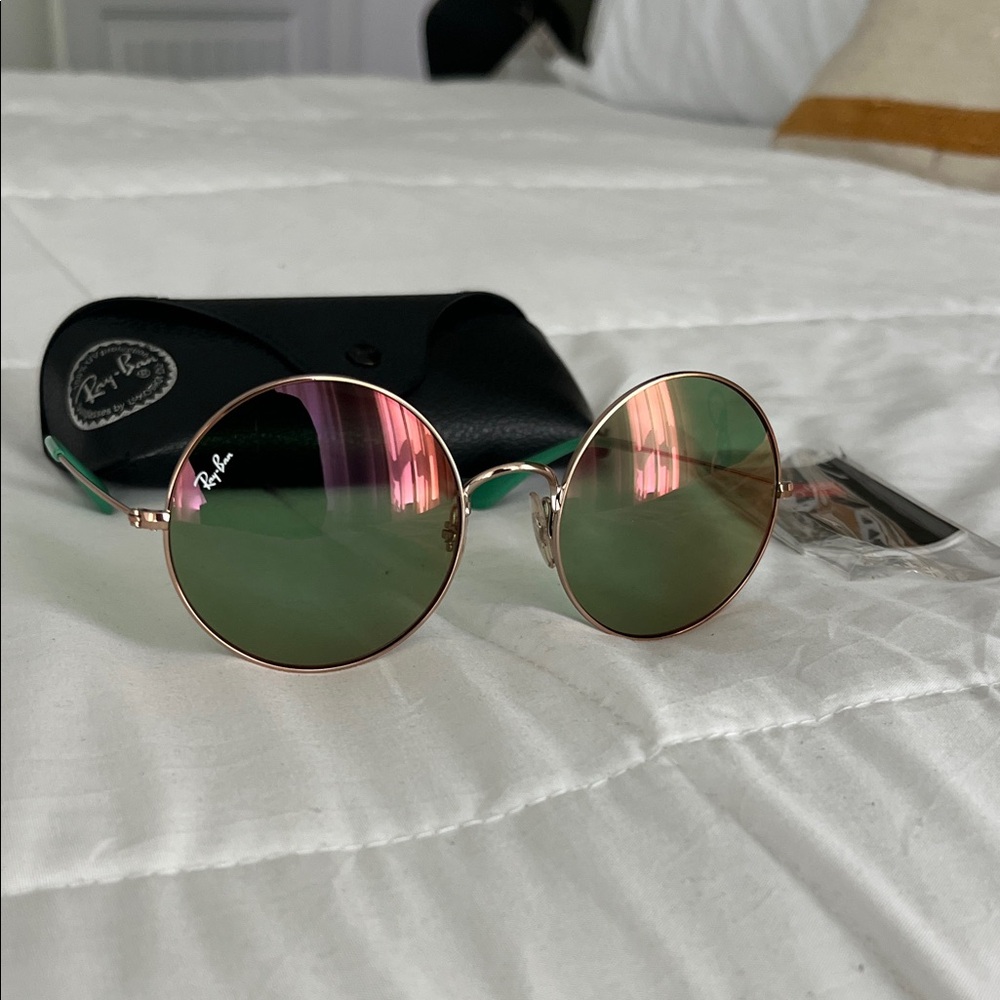 Ray-Ban Round Sunglasses - Green & Gold